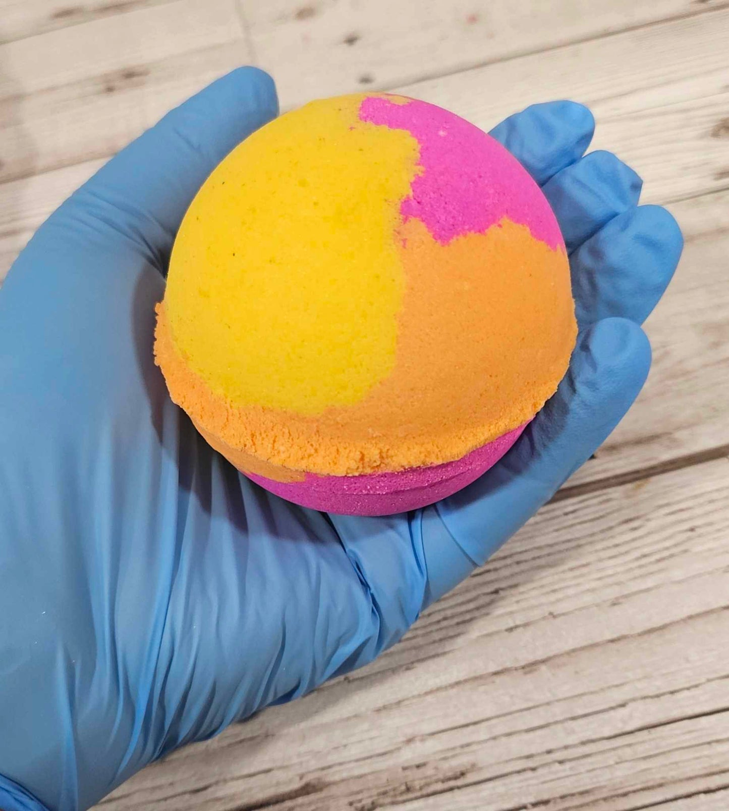 'Fruit Salad' Jumbo Round Bath Bomb-260g