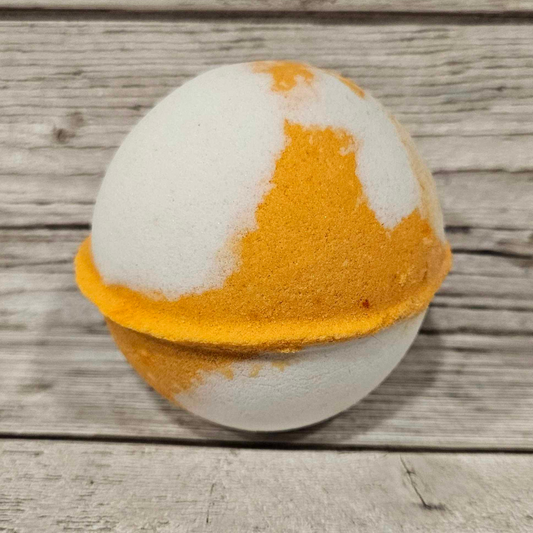 'Peaches and Cream' Jumbo Round Bath Bomb-260g