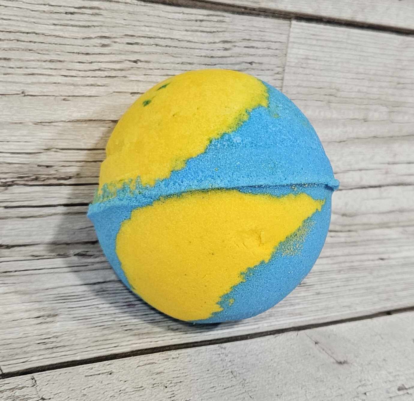 'Tropical Blue' Jumbo Round Bath Bomb-260g