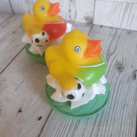 'Football Ducky' Bath Bomb