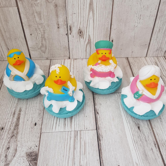 'Pamper Me Ducky' Bath Bomb