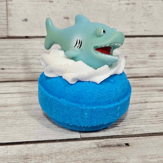 'Shark Water Squirter Ducky' Bath Bomb