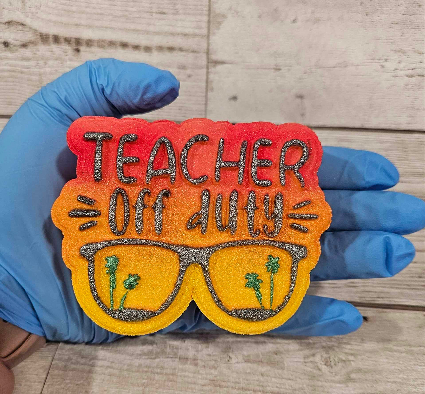 'Teacher Off Duty' Bath Bomb