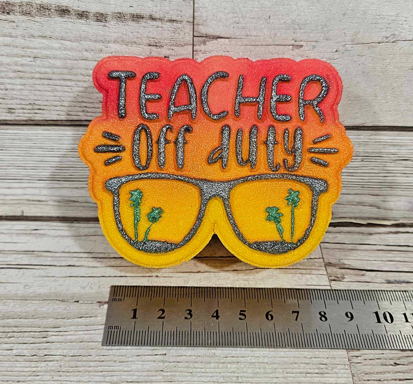 'Teacher Off Duty' Bath Bomb